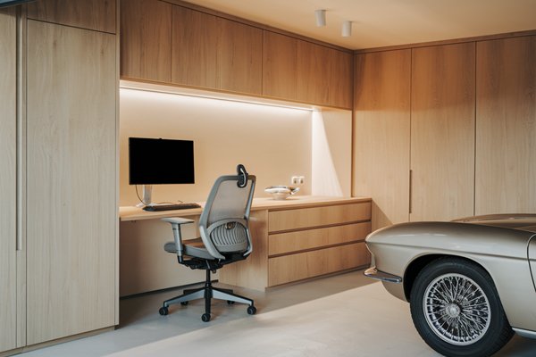 Garage multi-purpose zones 1.